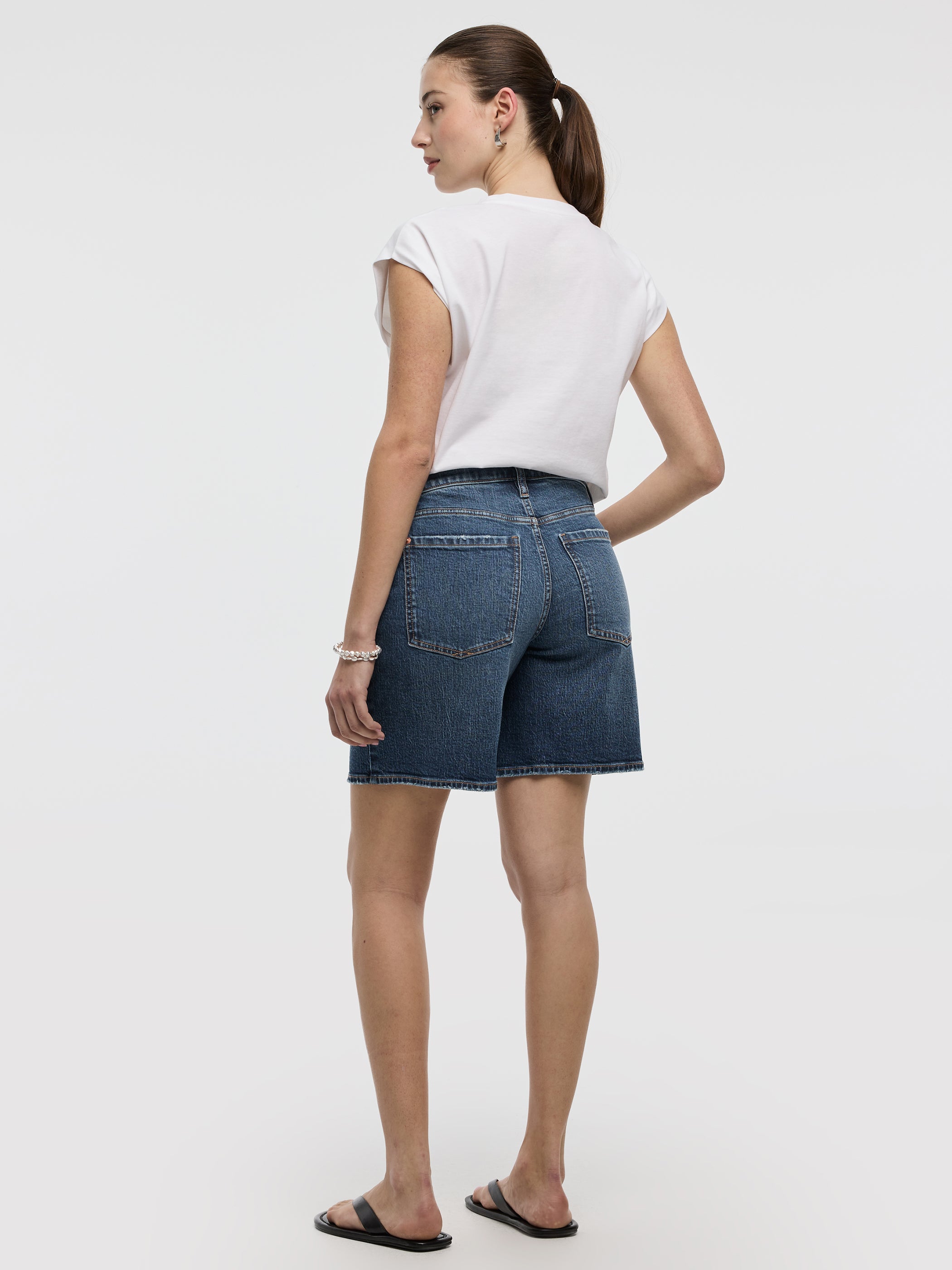 Mid-Rise Baggy Shorts