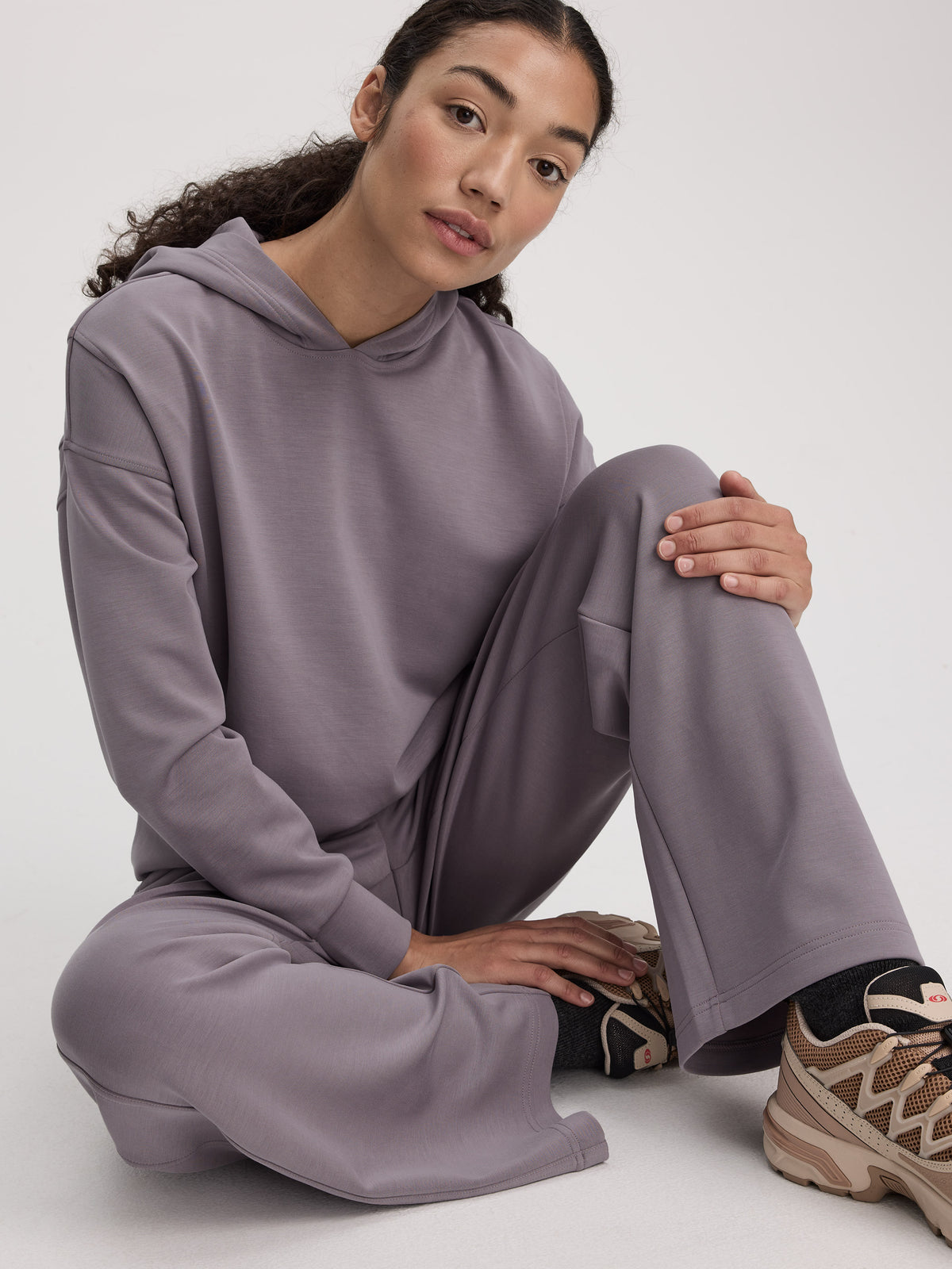 Straight-Leg Pull-On Pant - HYLUX Hyba