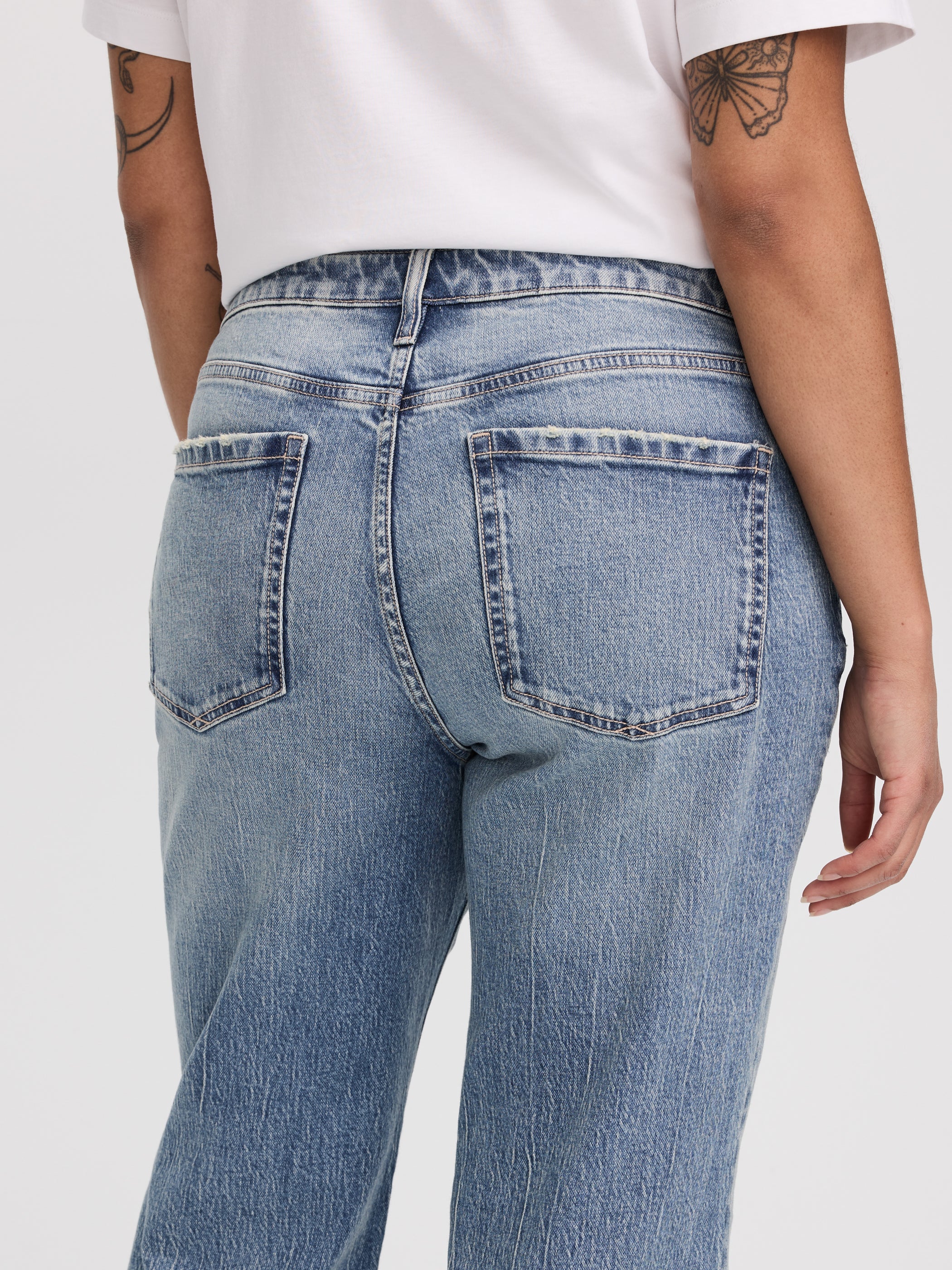 Flare-Leg Mid-Rise Jean - Curvy Fit