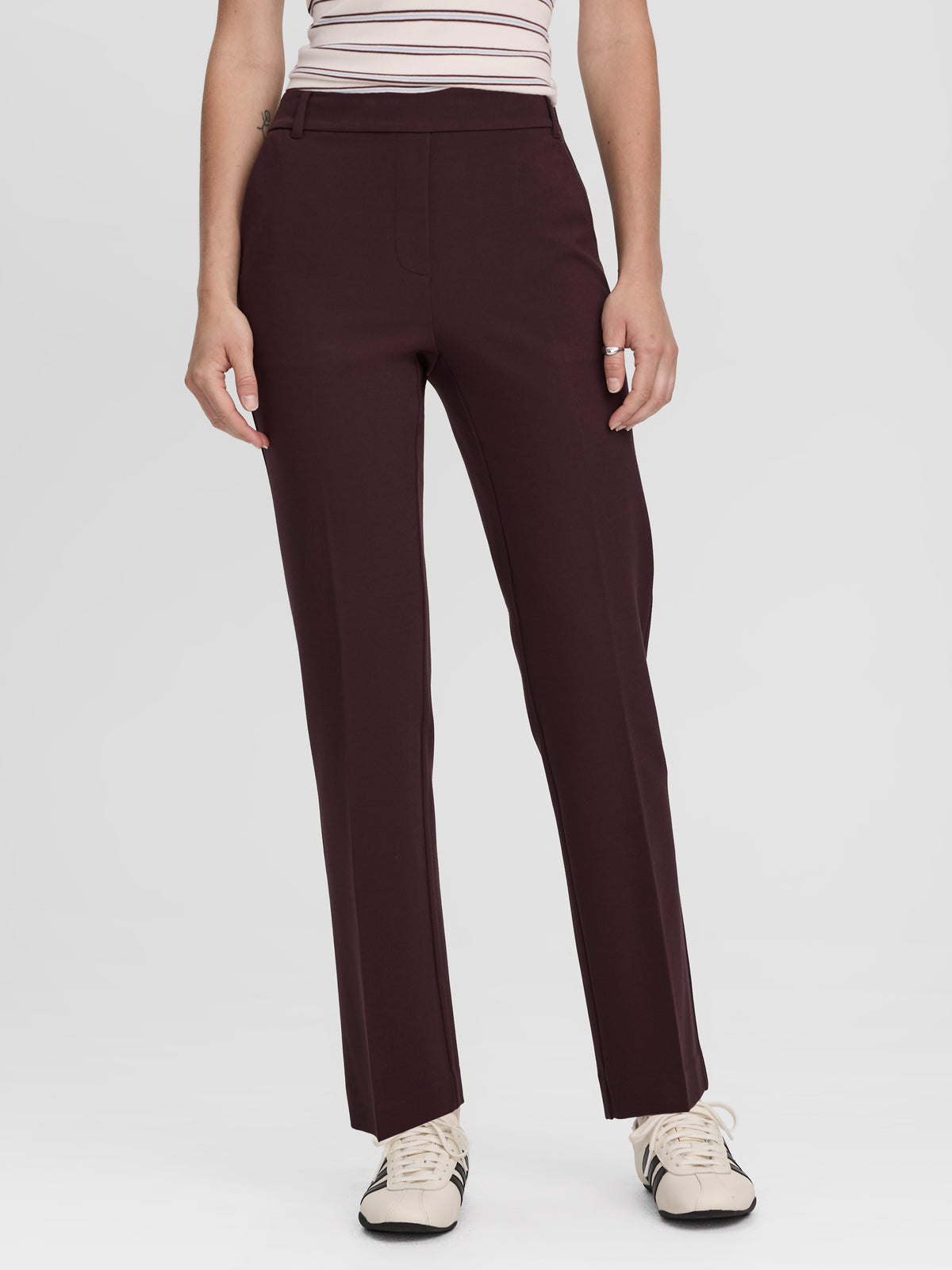 Straight-Leg High-Rise Pants - The Modern Stretch (R)