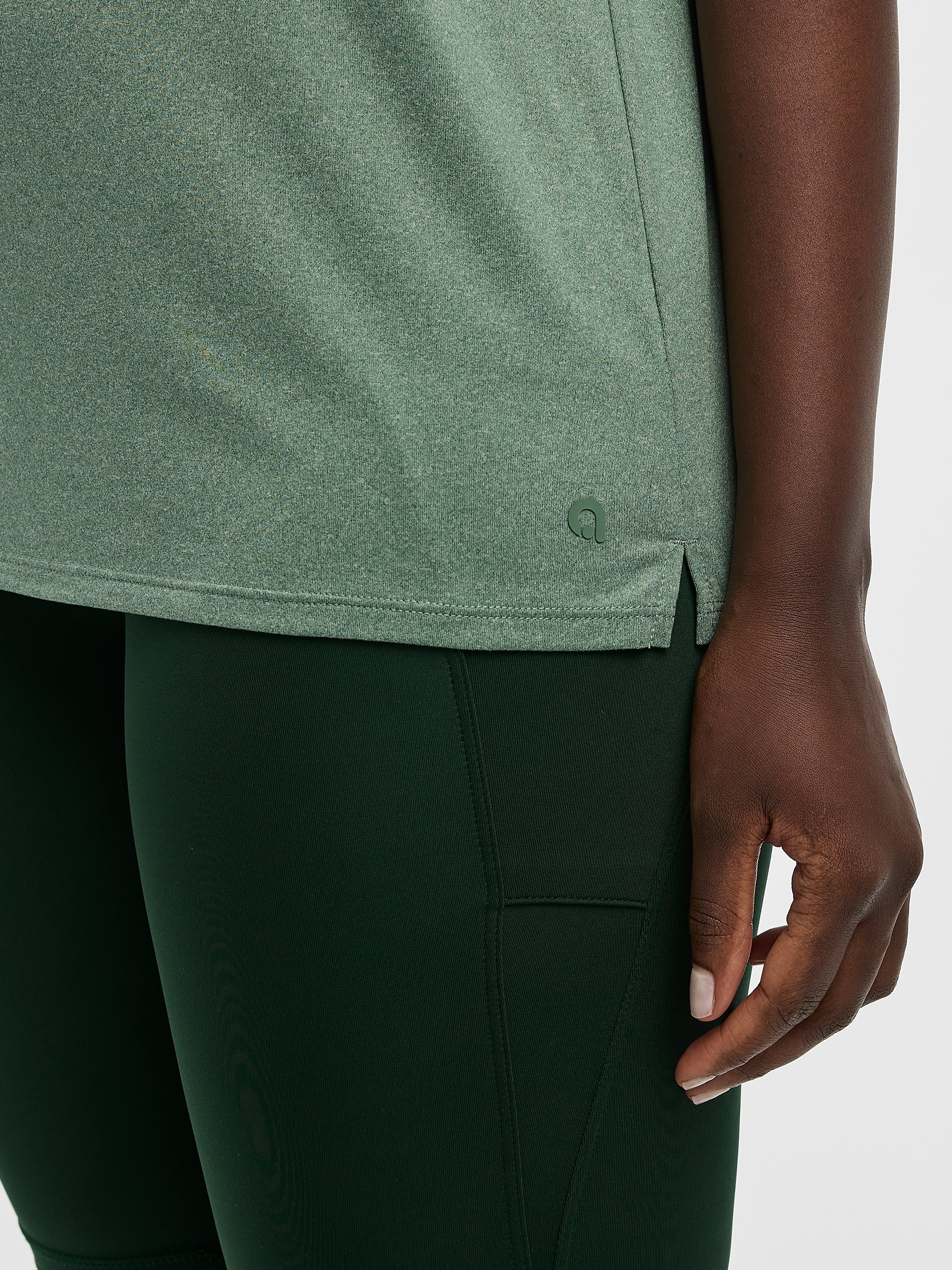 T-shirt à col rond - DRY-LUX (MD) Hyba Essentiels