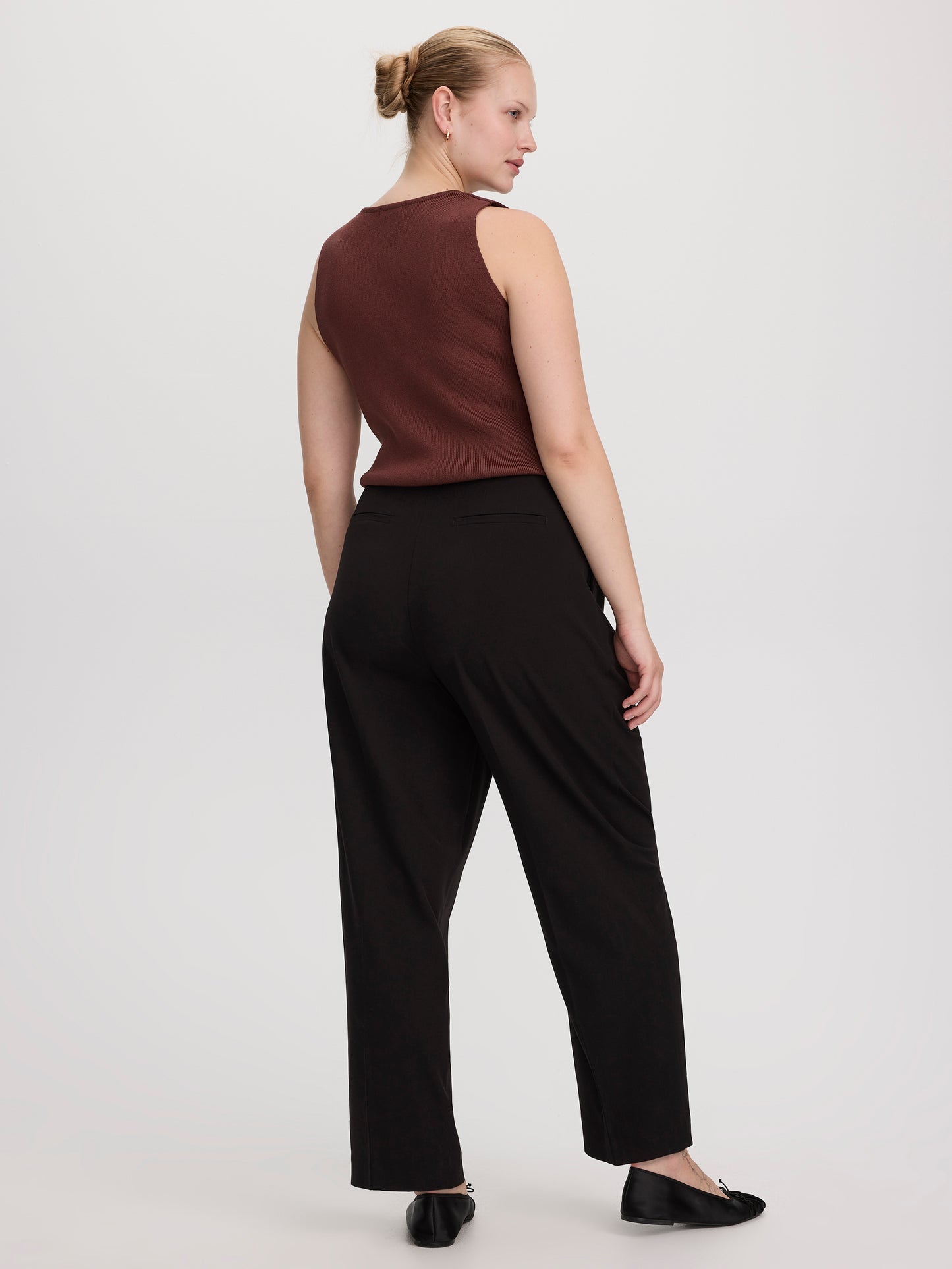 Mid-Rise Barrel Pants - The Timeless - Curvy Fit
