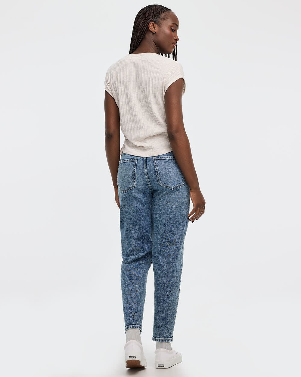 Extended-Sleeve Shirred Tee with Drawstrings