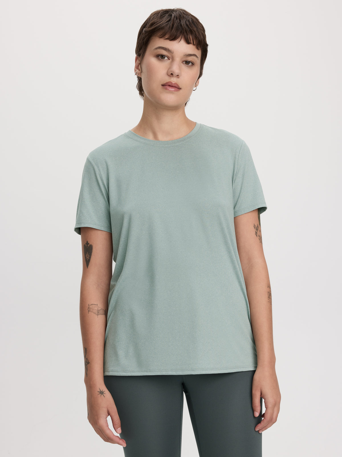 Crew-Neck Tee - DRY-LUX (R) Hyba Essentials