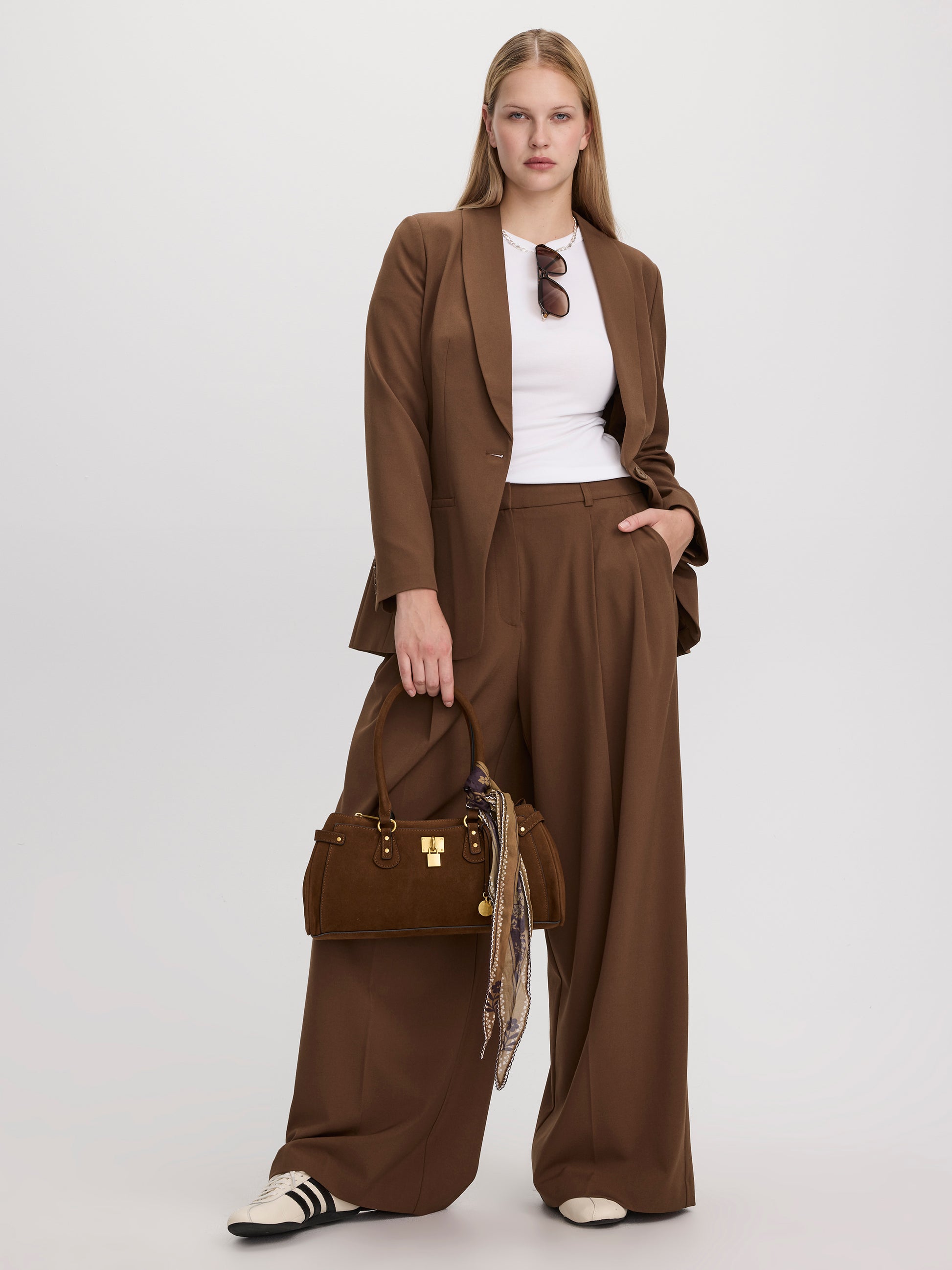 Wide-Leg High-Rise Pants - The Timeless - Curvy Fit
