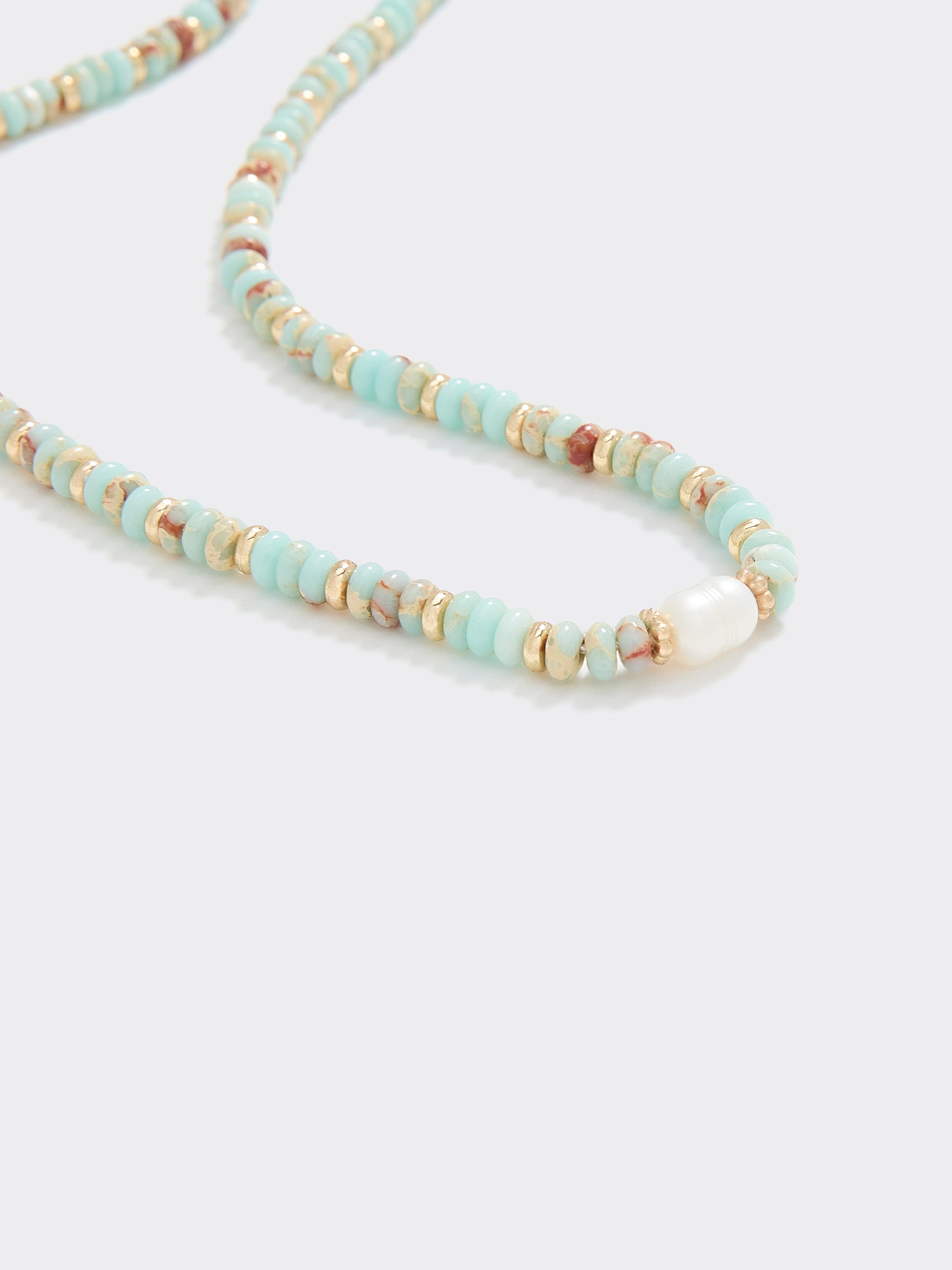 Beaded Short Necklace with Freshwater Pearl