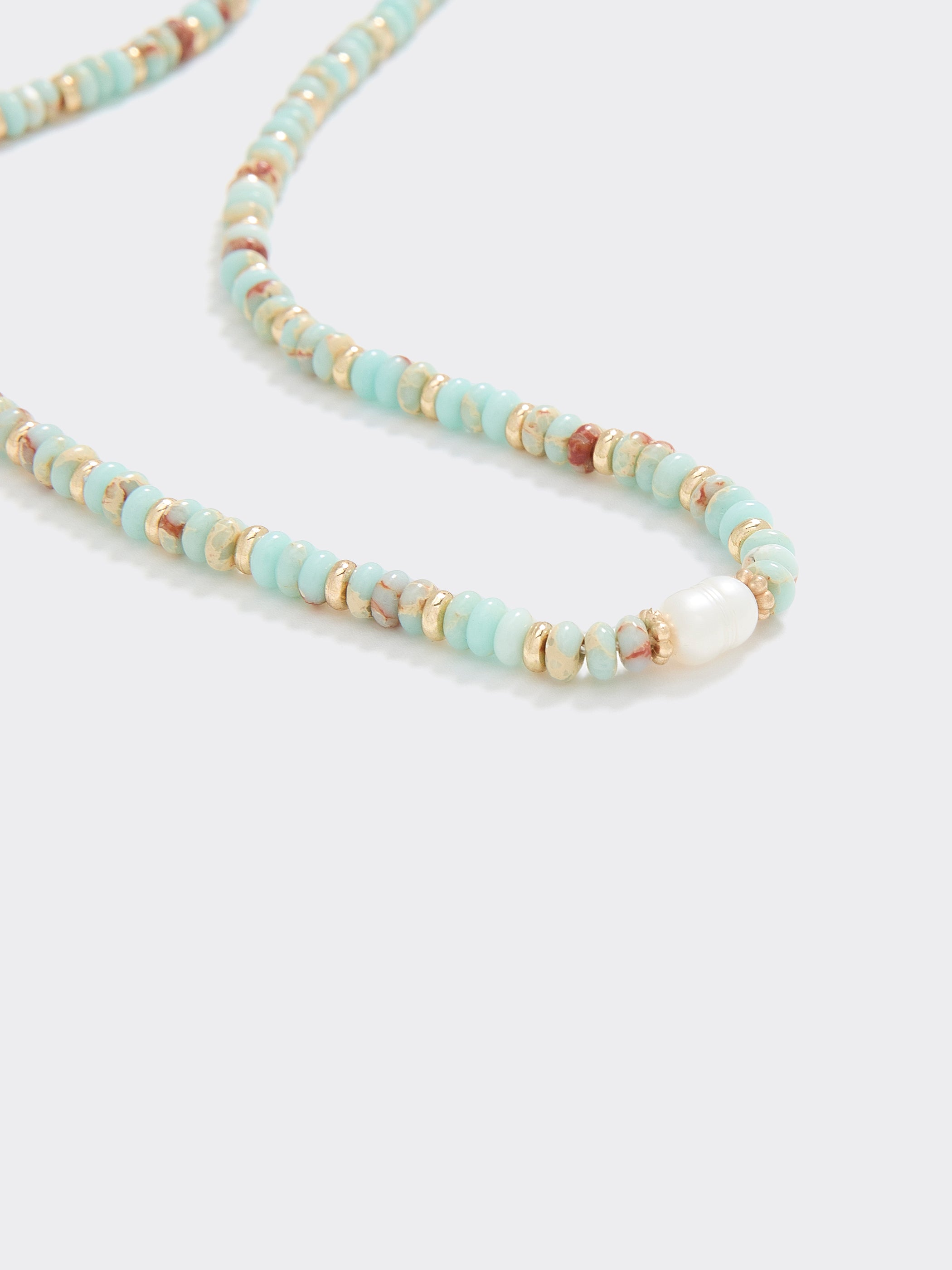 Beaded Short Necklace with Freshwater Pearl