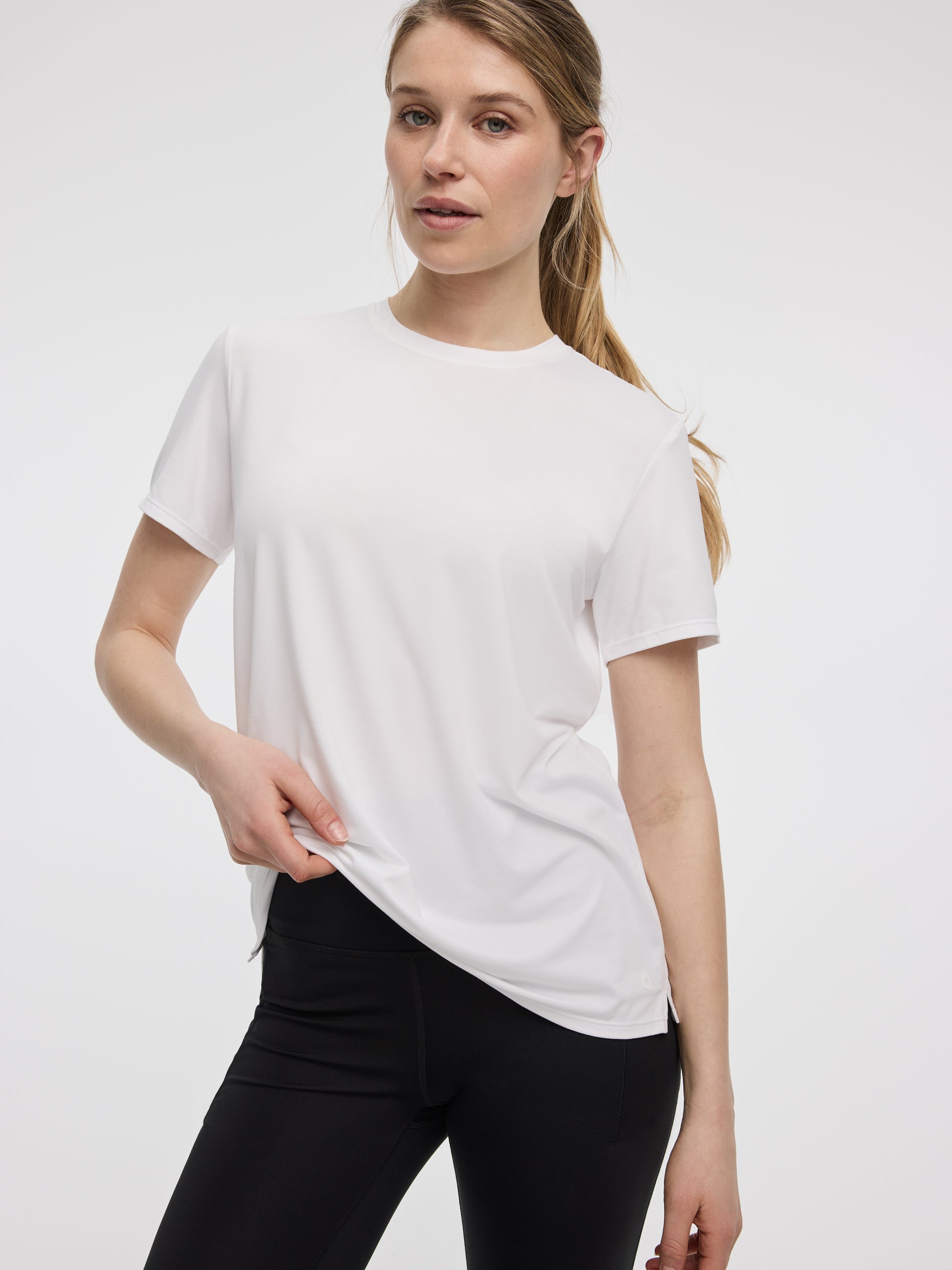Crew-Neck T-Shirt - DRY-LUX (R) Hyba Essentials
