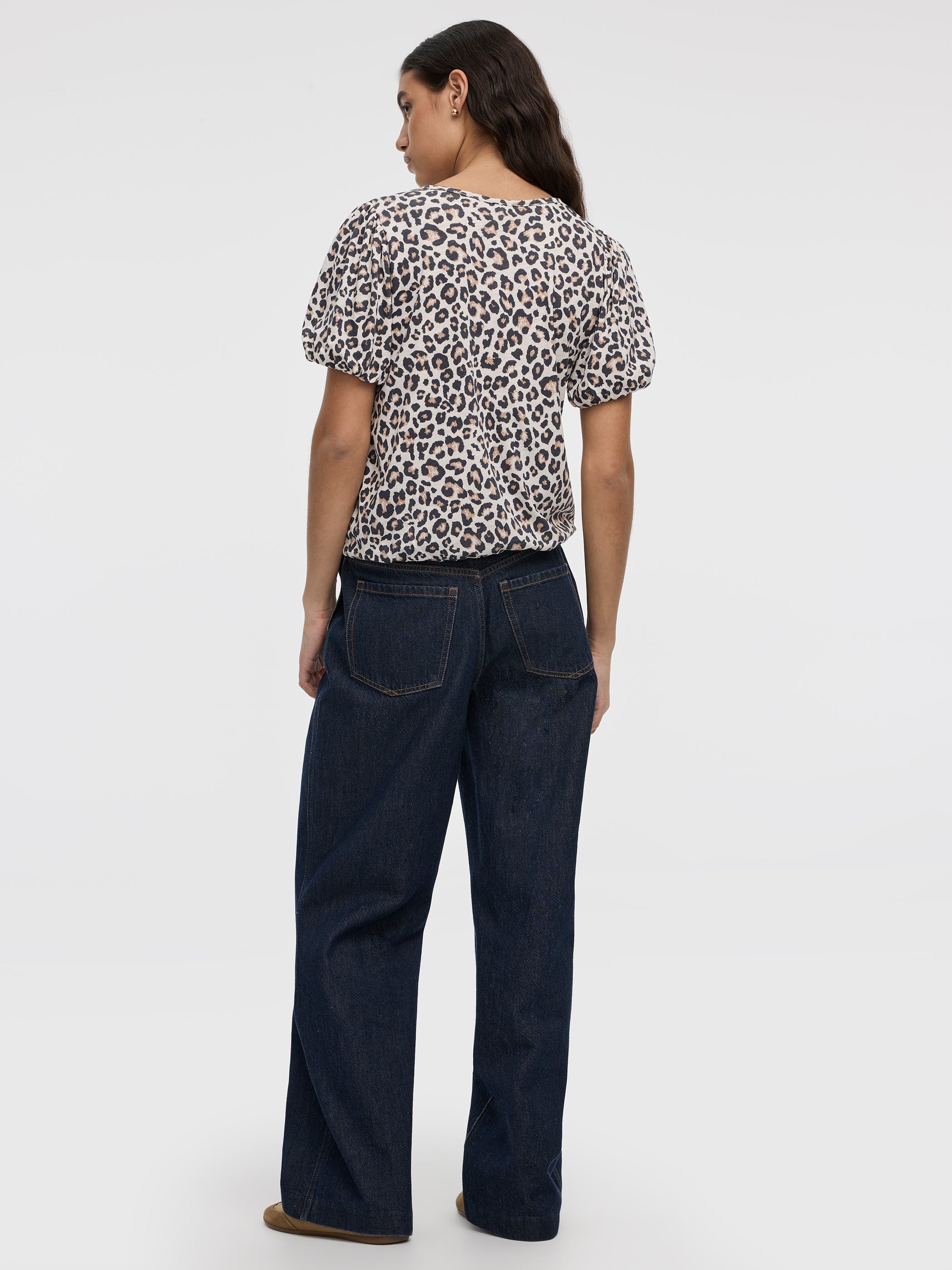 Short-Balloon-Sleeve Crew-Neck Top