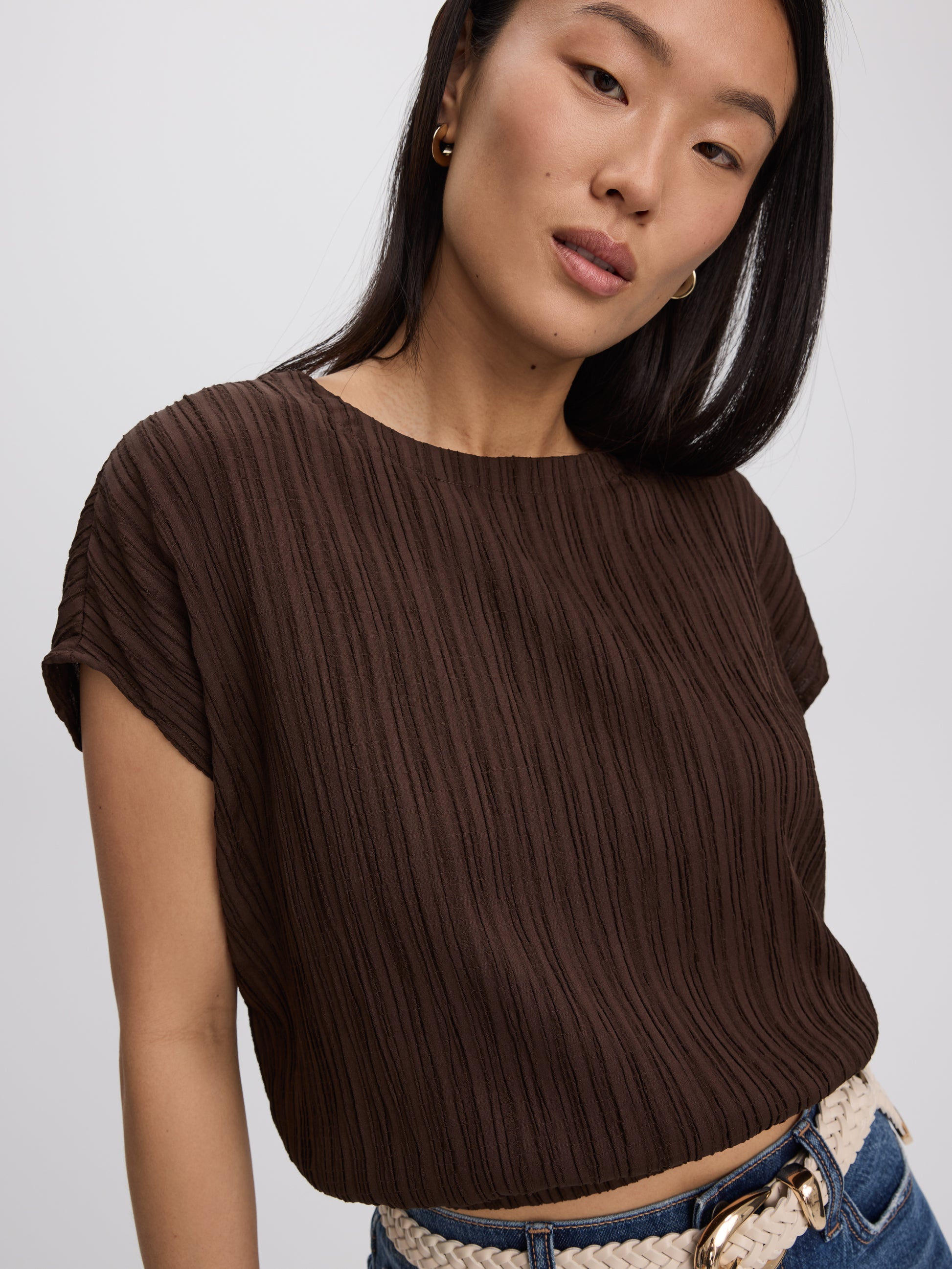 Extended-Sleeve Crew-Neck Blouse with Elasticated Hem