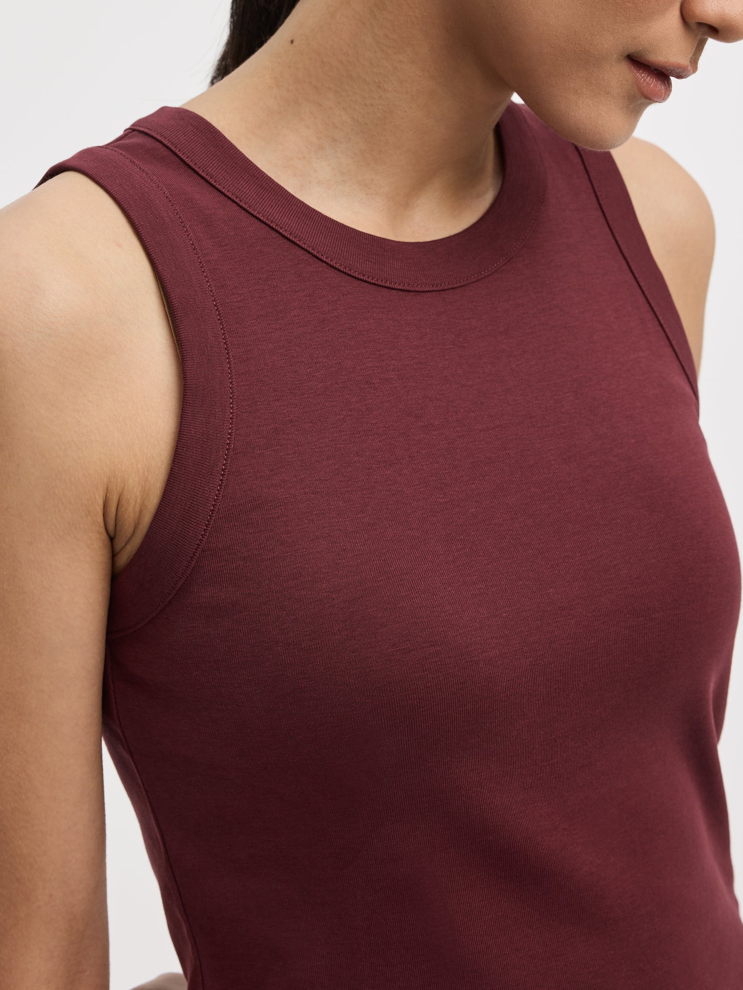 Camisole côtelée à col rond - R Essentials