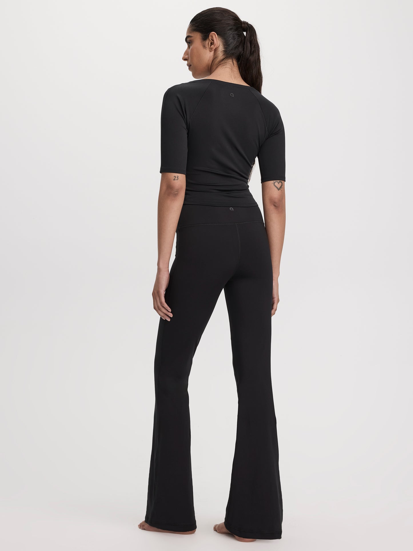 Flare-Leg Pant - PULSE (R) Hyba