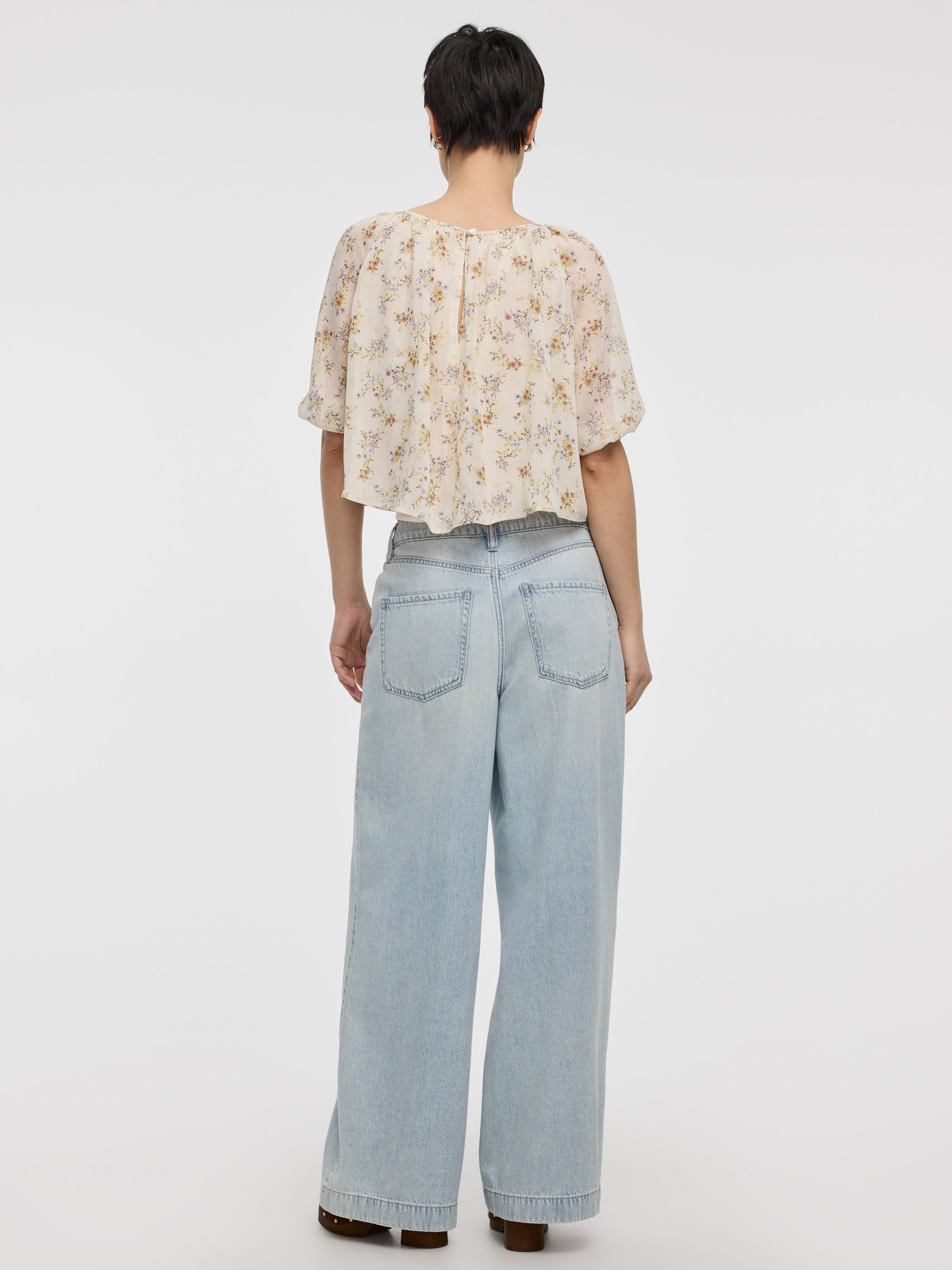 Blouse ample à manches raglan et col dégagé