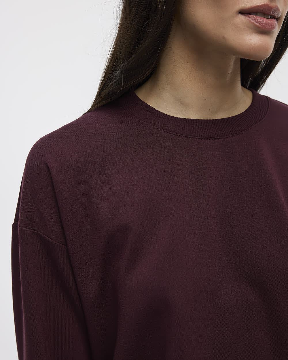 Long-Sleeve Crew-Neck Sweatshirt - R Essentials