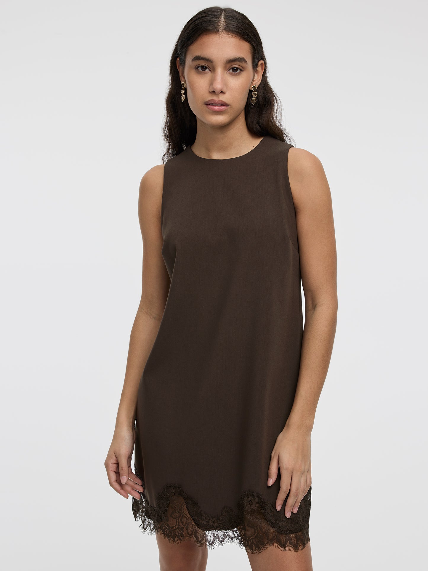 Sleeveless Crew-Neck Shift Dress Lace Trim