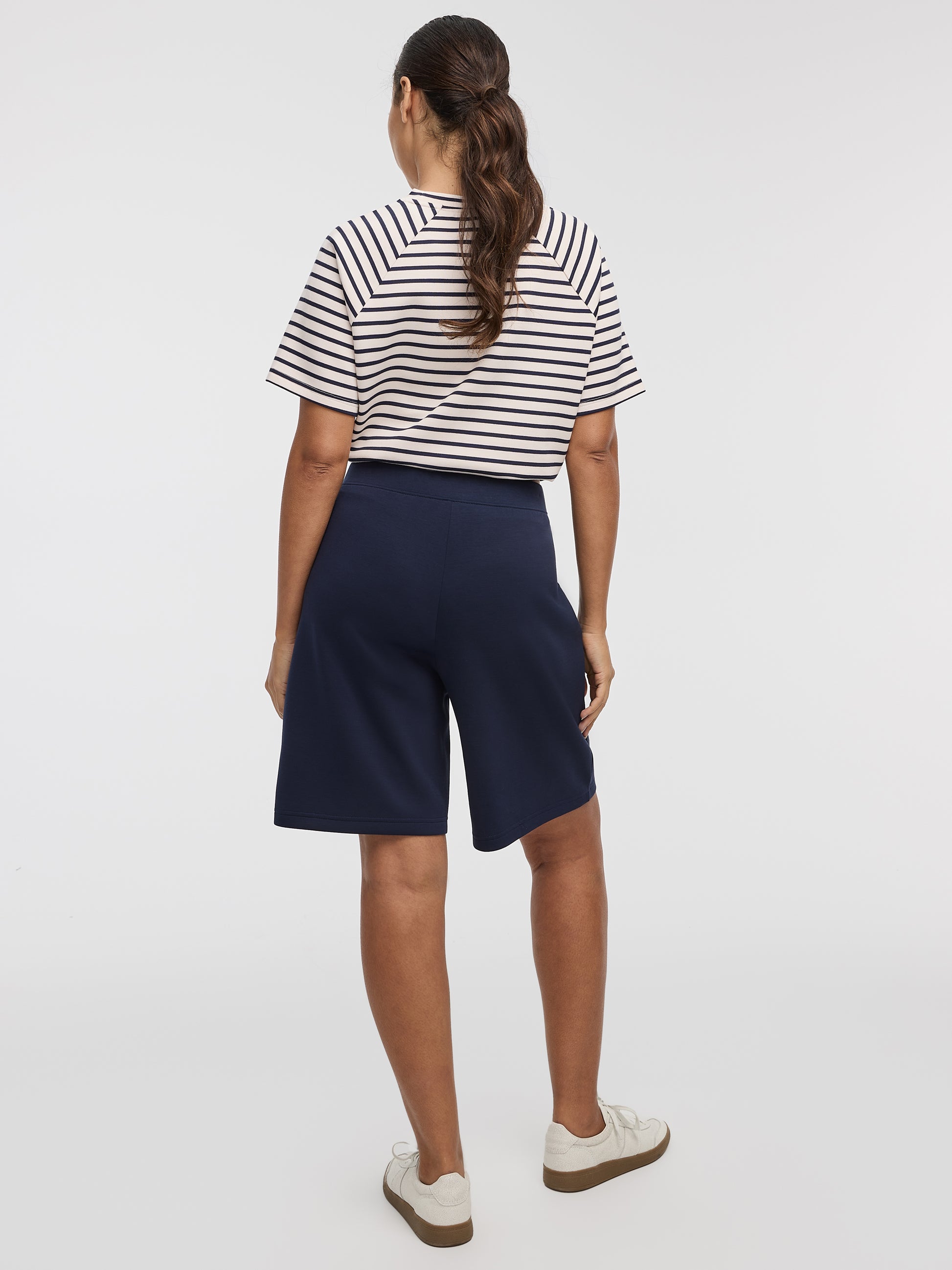 Bermuda Shorts - HYLUX Hyba