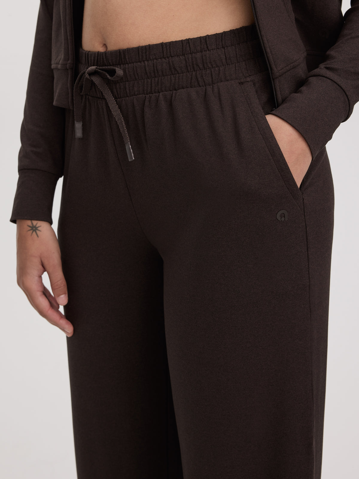 Straight-Leg Pants - DRY-LUX (R) Hyba