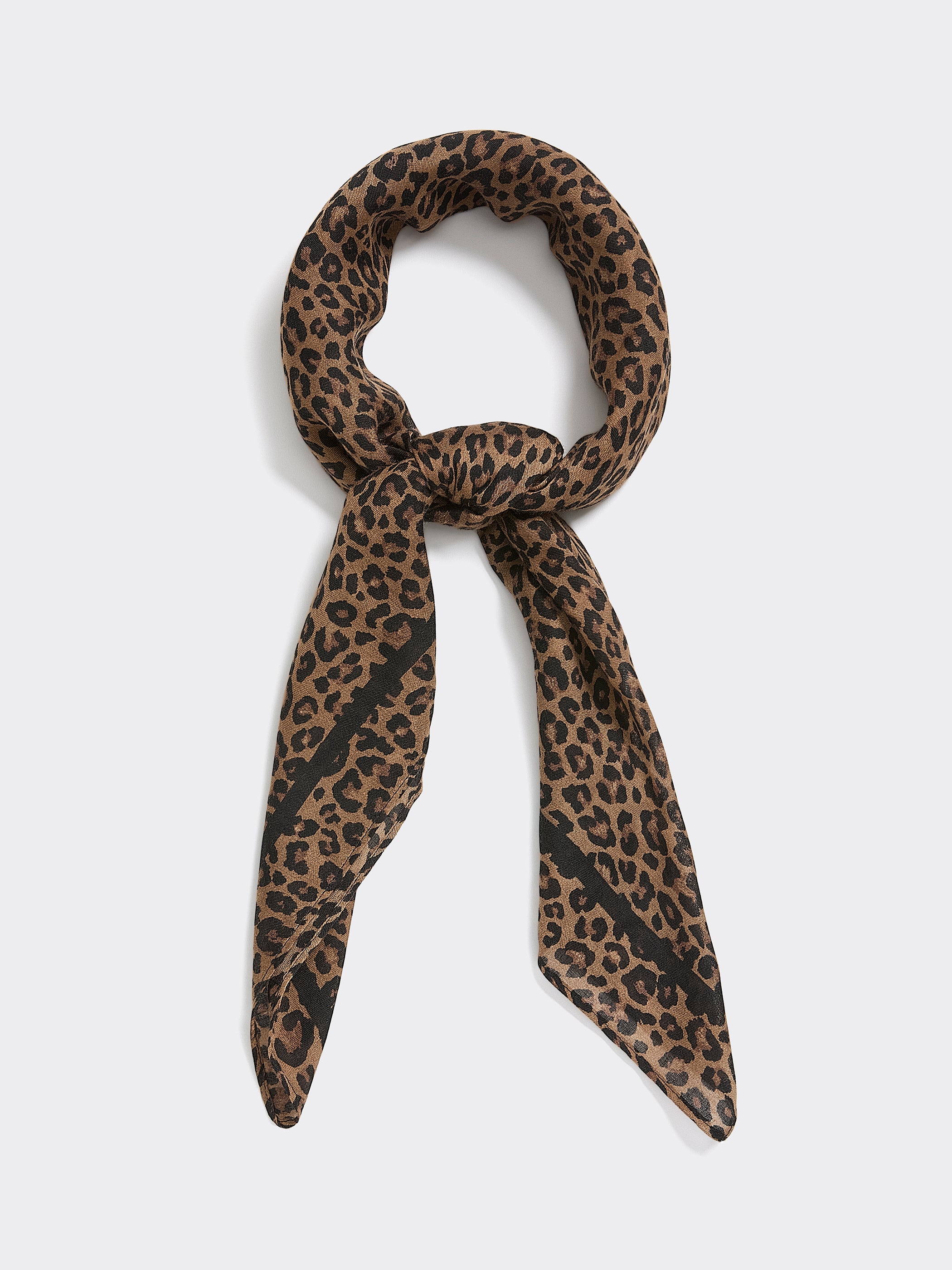 Scarf with Cheetah Print