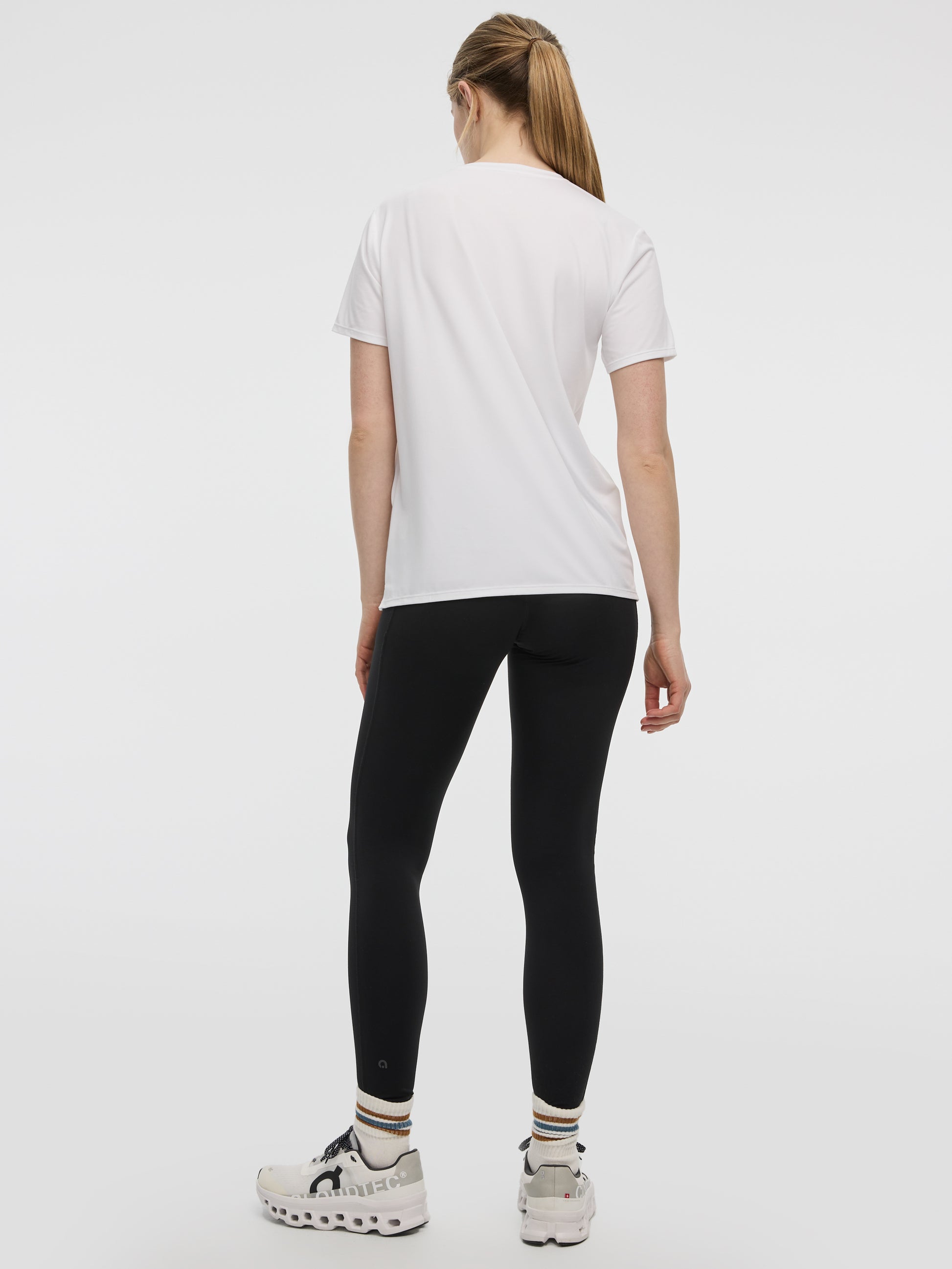 Crew-Neck T-Shirt - DRY-LUX (R) Hyba Essentials