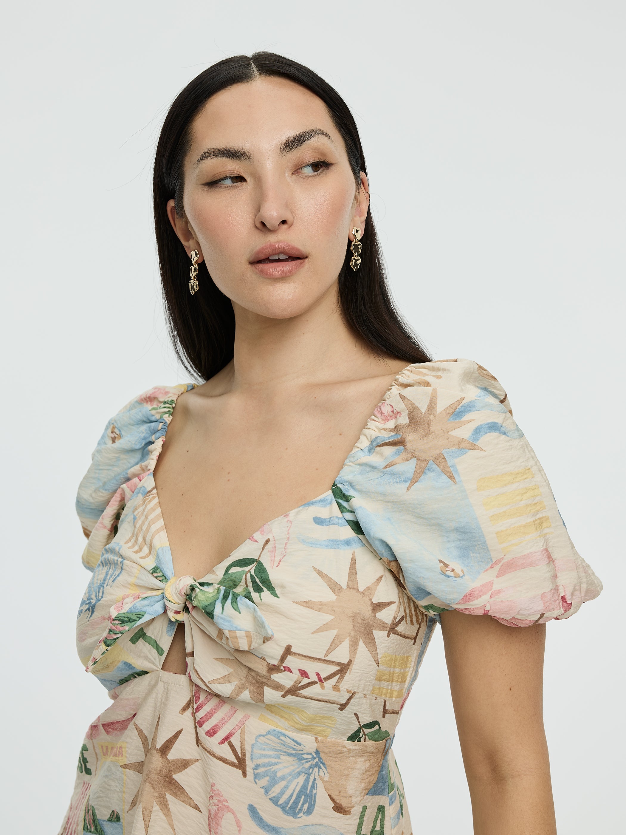 Short-Puffy-Sleeve Mini Dress with Sweetheart Neckline