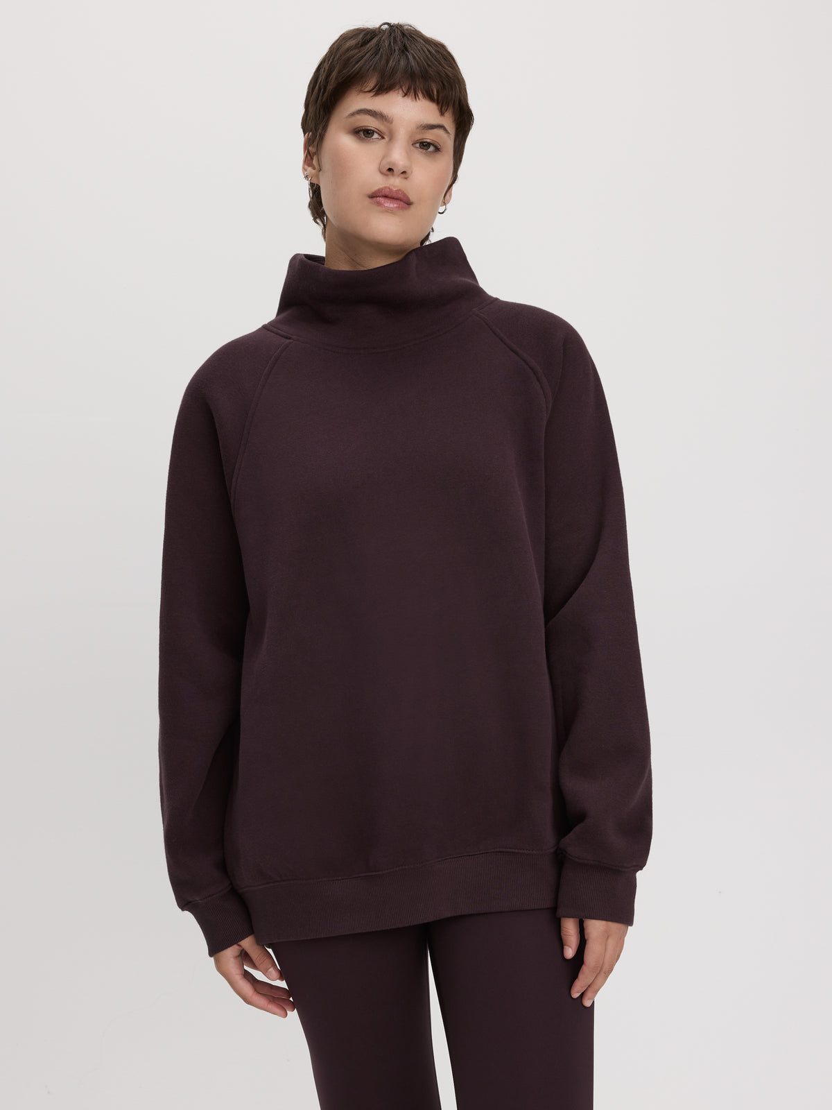 Long-Sleeve Mock-Neck Sweatshirt - Hyba