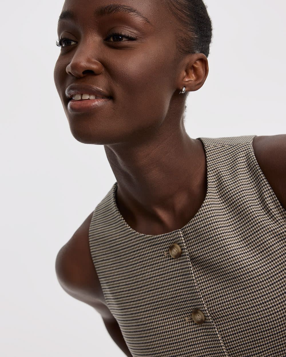 Houndstooth Sleeveless Crew-Neck Vest