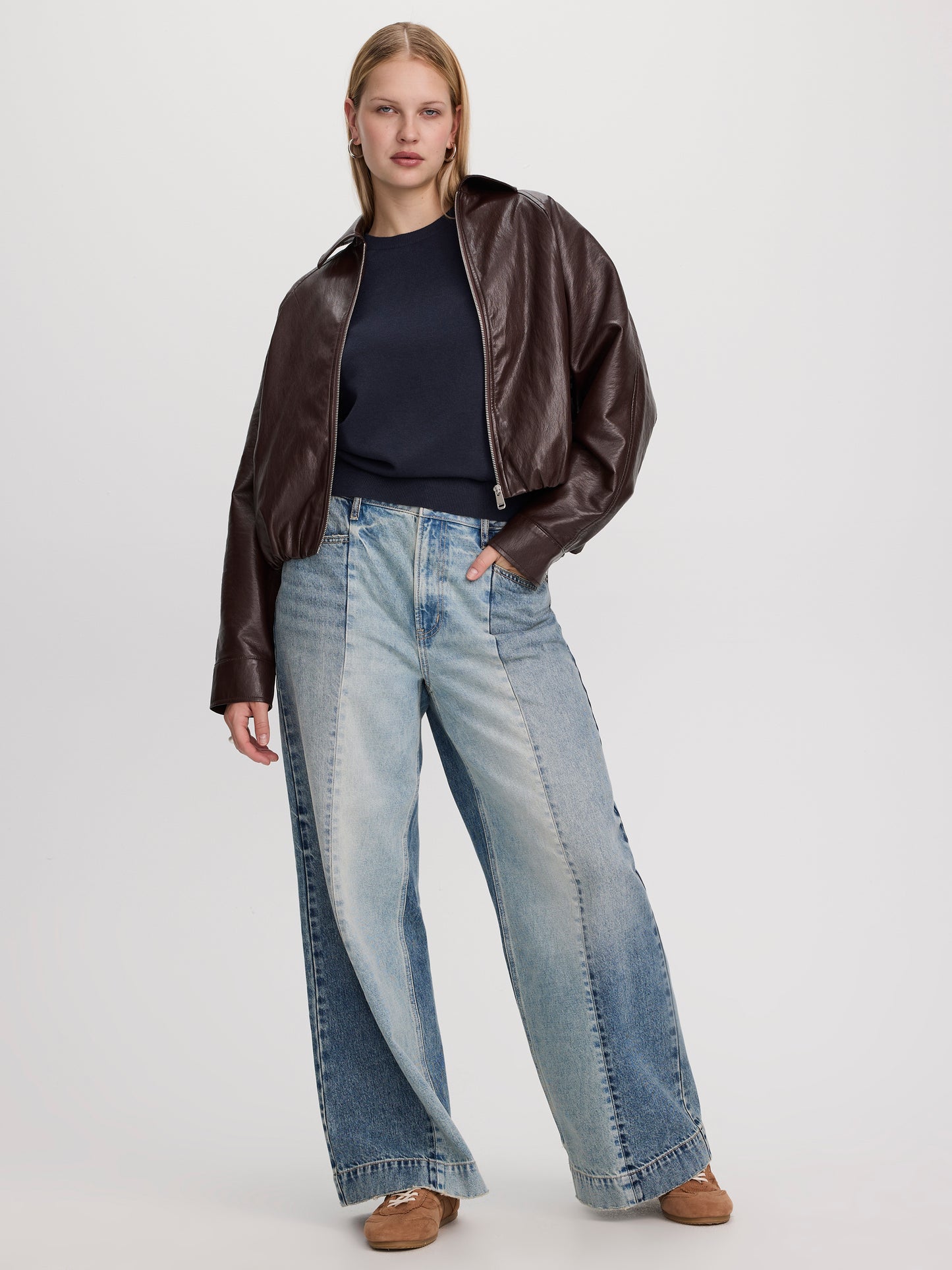 Wide-Leg High-Rise Jean with Elastic Waist - Curvy Fit