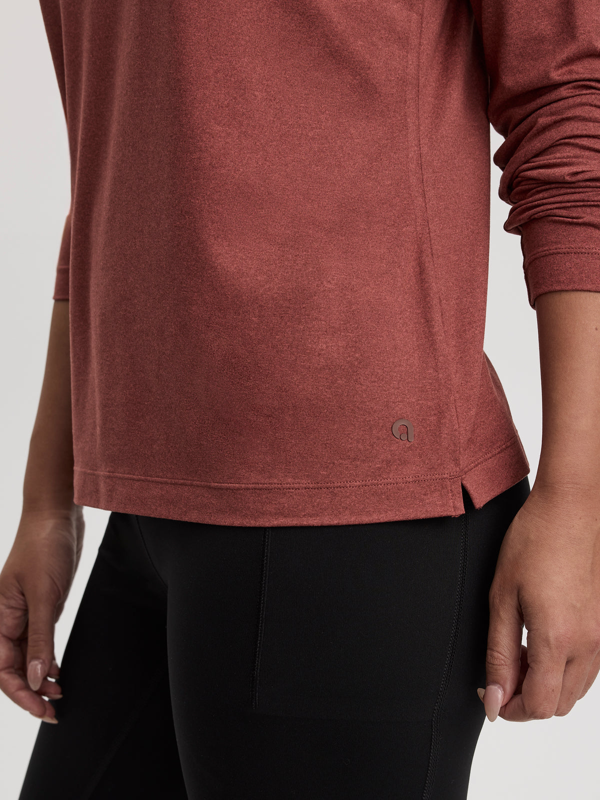 Long-Sleeve Crew-Neck Top - DRY-LUX (R) Hyba Essentials