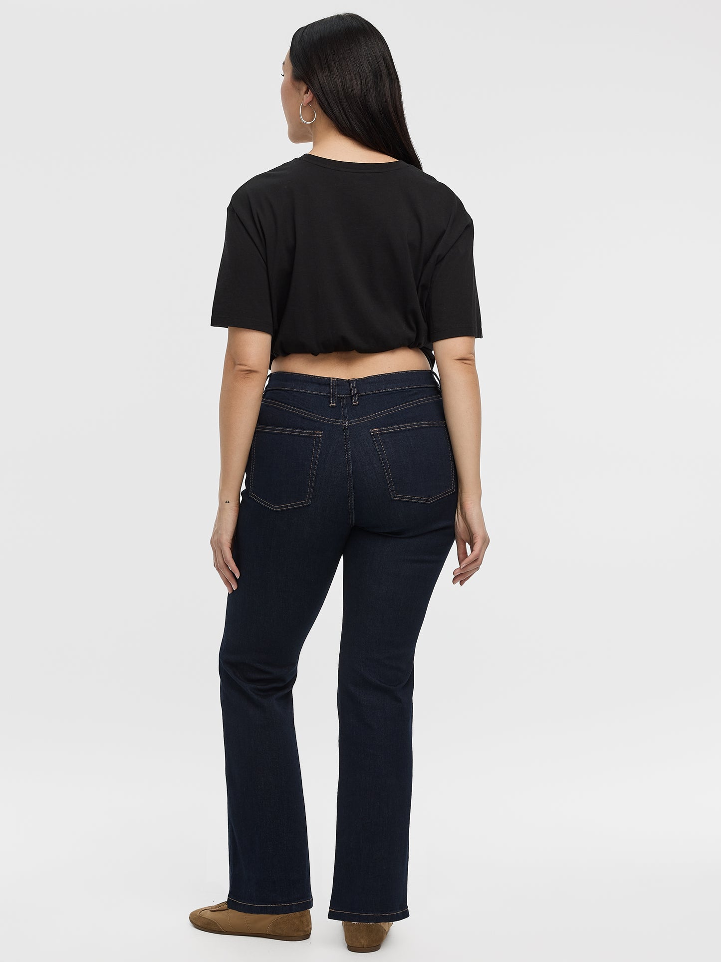 Boot-Leg Mid-Rise Jean - Curvy Fit