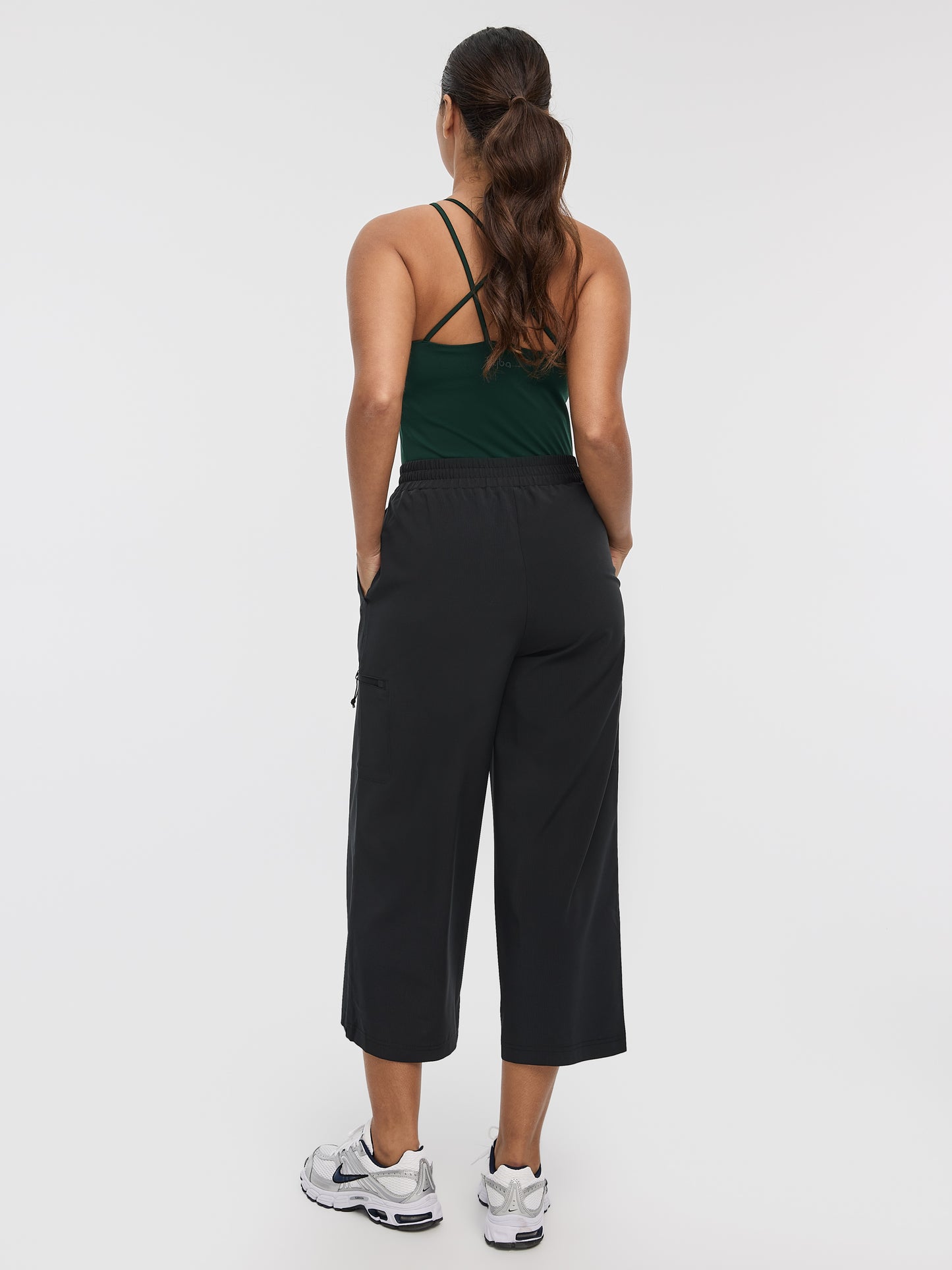 Wide-Leg High-Rise Cropped Pant - Hyba