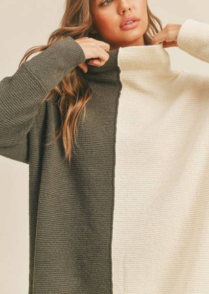 Evercado - Color Block Tunic Sweater