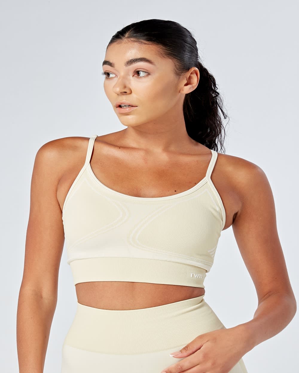 Twill Active - Recycled Colour Block Body Fit Seamless Sports Bra - Stone -  Reitmans