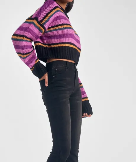 ELAN - Cropped Crewneck Sweater