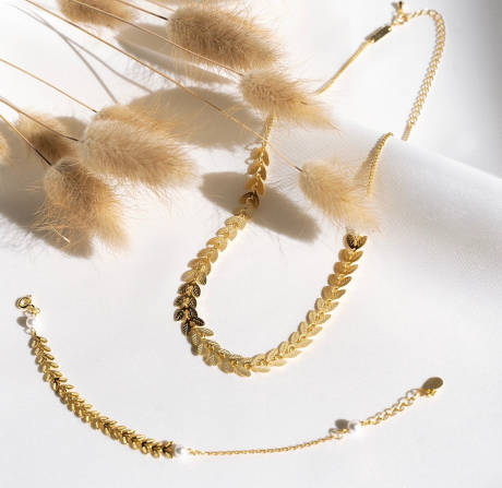 Jewels By Sunaina - IREMIA Leaf Bracelet