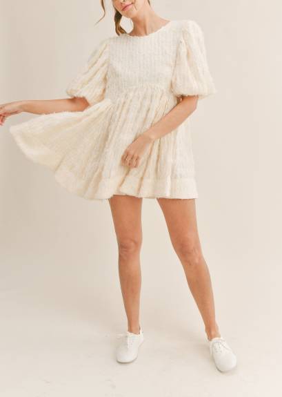 Mini-robe babydoll texturée à manches bouffantes