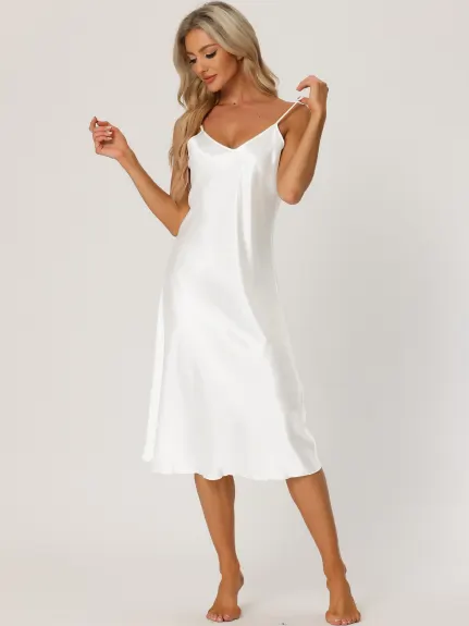 cheibear - Camisole V-Neck Silky Lounge Nightgown