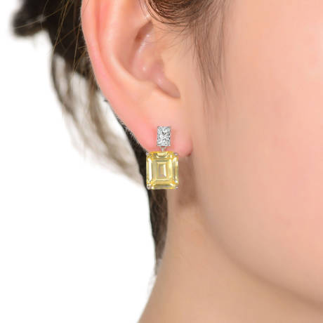 Boucles d'oreilles rectangulaires plaquées or blanc avec zircones cubiques colorées