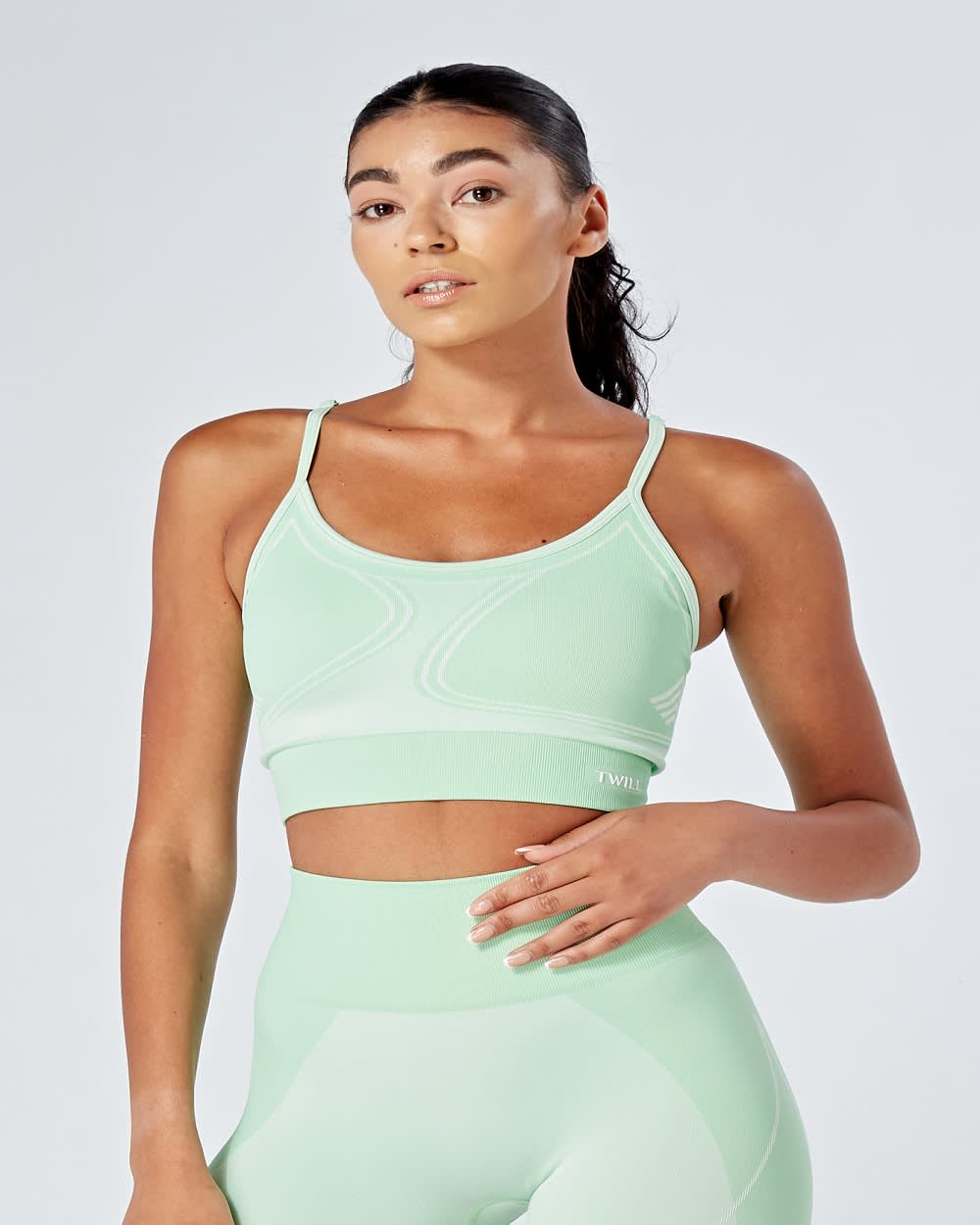 Twill Active - Recycled Colour Block Body Fit Seamless Sports Bra