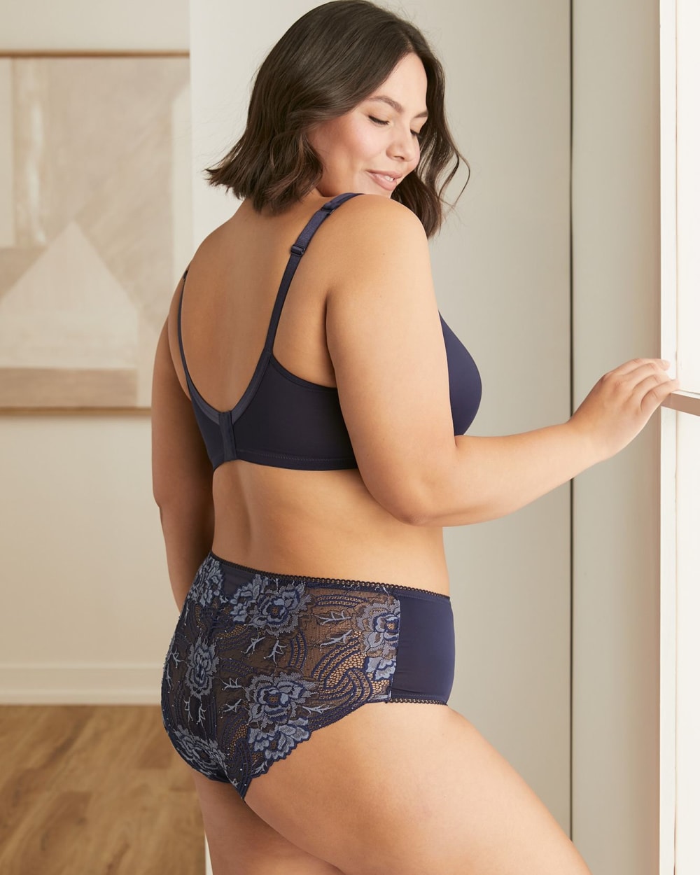 Full Brief With Lace Back - Déesse Collection