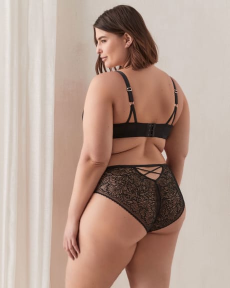 Boudoir Balconette Bra With All-Over Lace - Déesse Collection