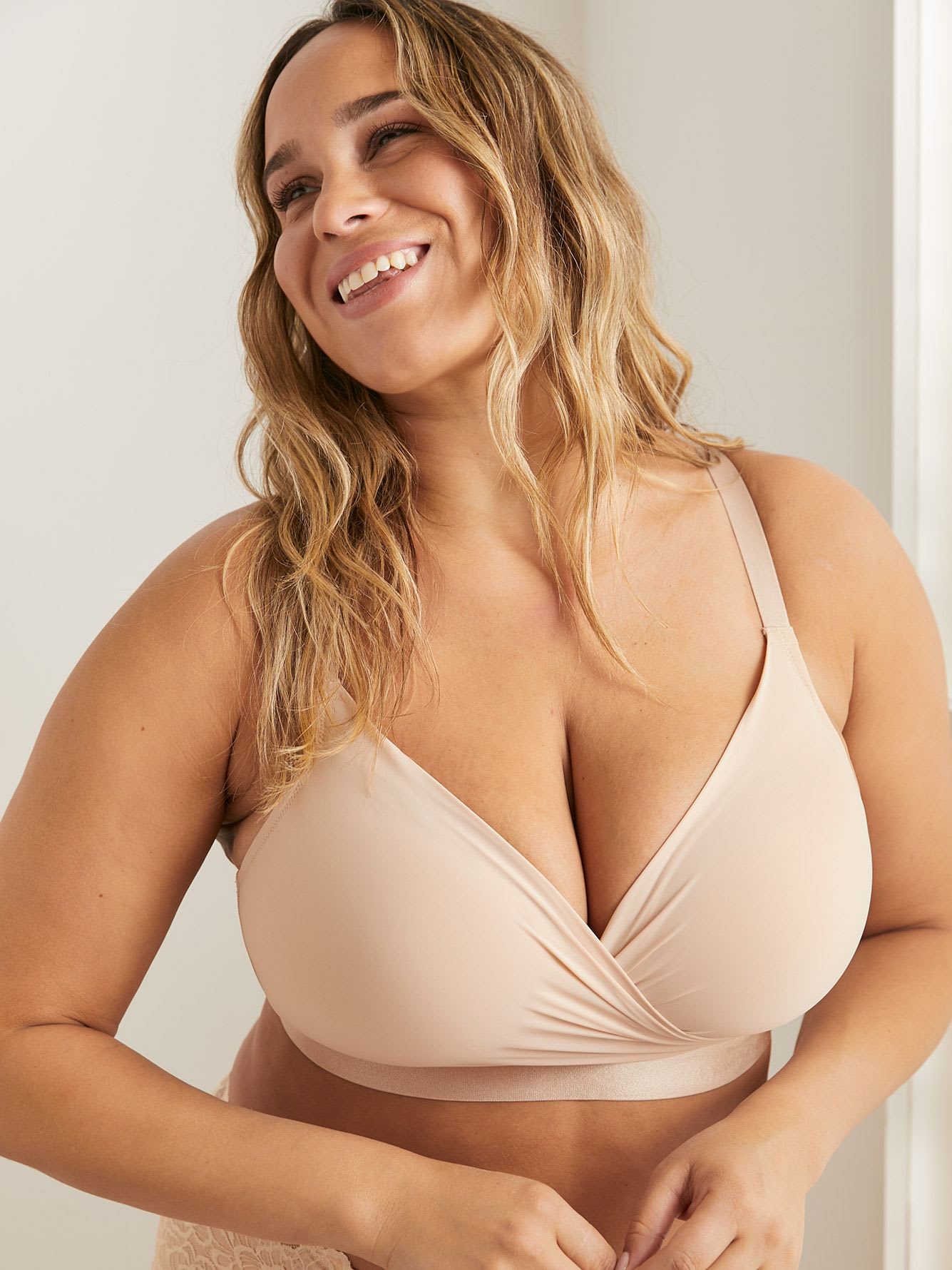 Basic Wireless Lounge Bra, G-H Cups - Déesse Collection