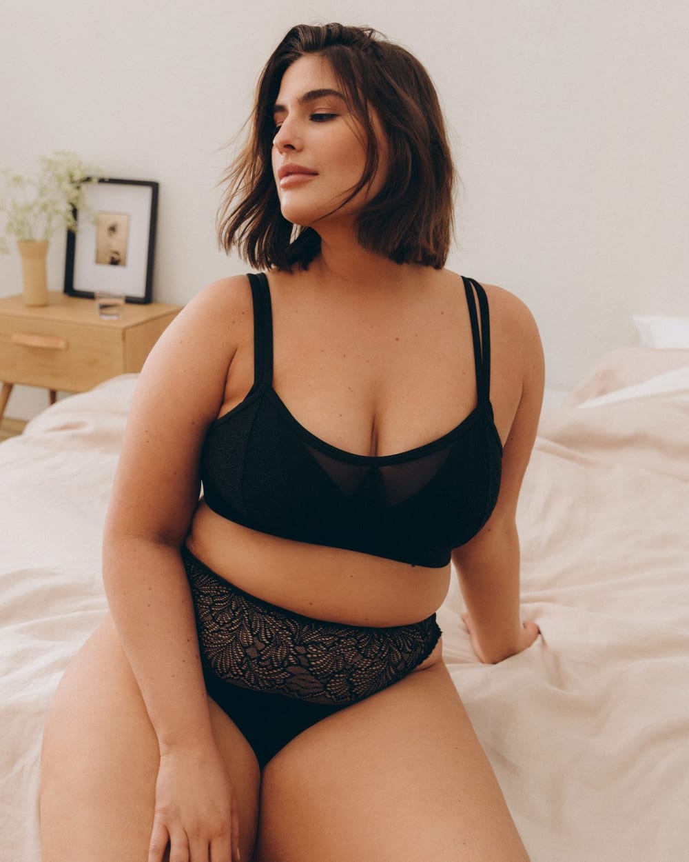 Boudoir Mesh And Lace Bralette With Removable Pads - Déesse