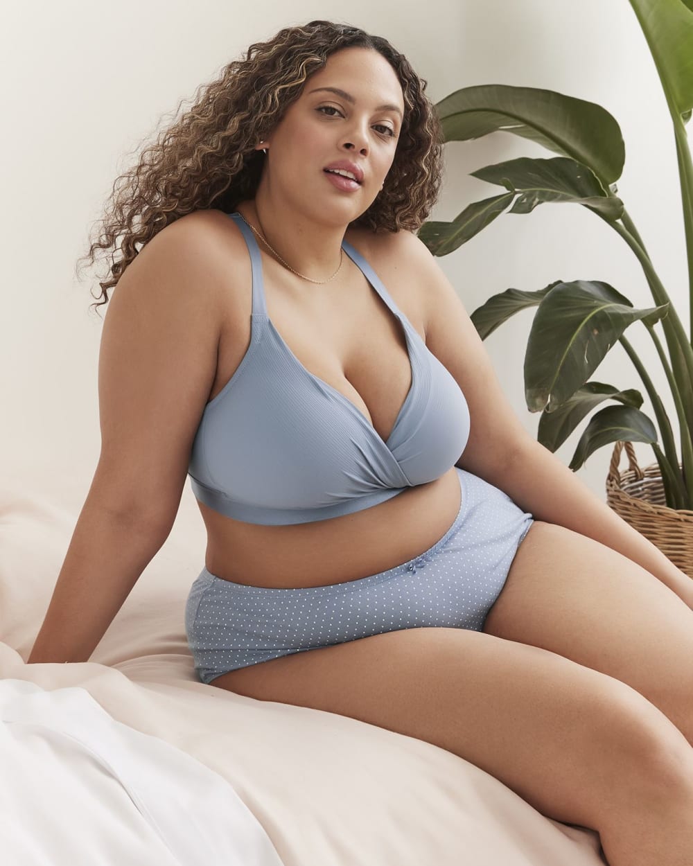 Lounge Bra With Shadow Stripes - Déesse Collection