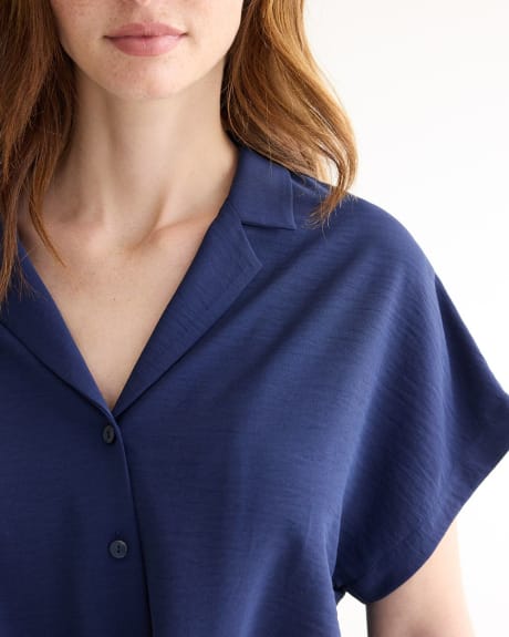 Short-Sleeve Buttoned-Down Blouse with Self-Tie at Waist