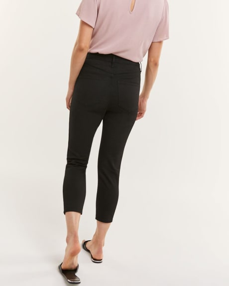 Super High Rise Cropped Skinny Jeans The Curvy