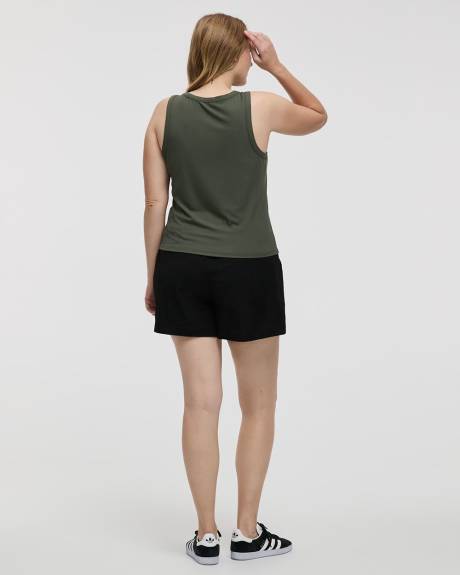 Camisole c&ocirc;tel&eacute;e &agrave; col d&eacute;gag&eacute;