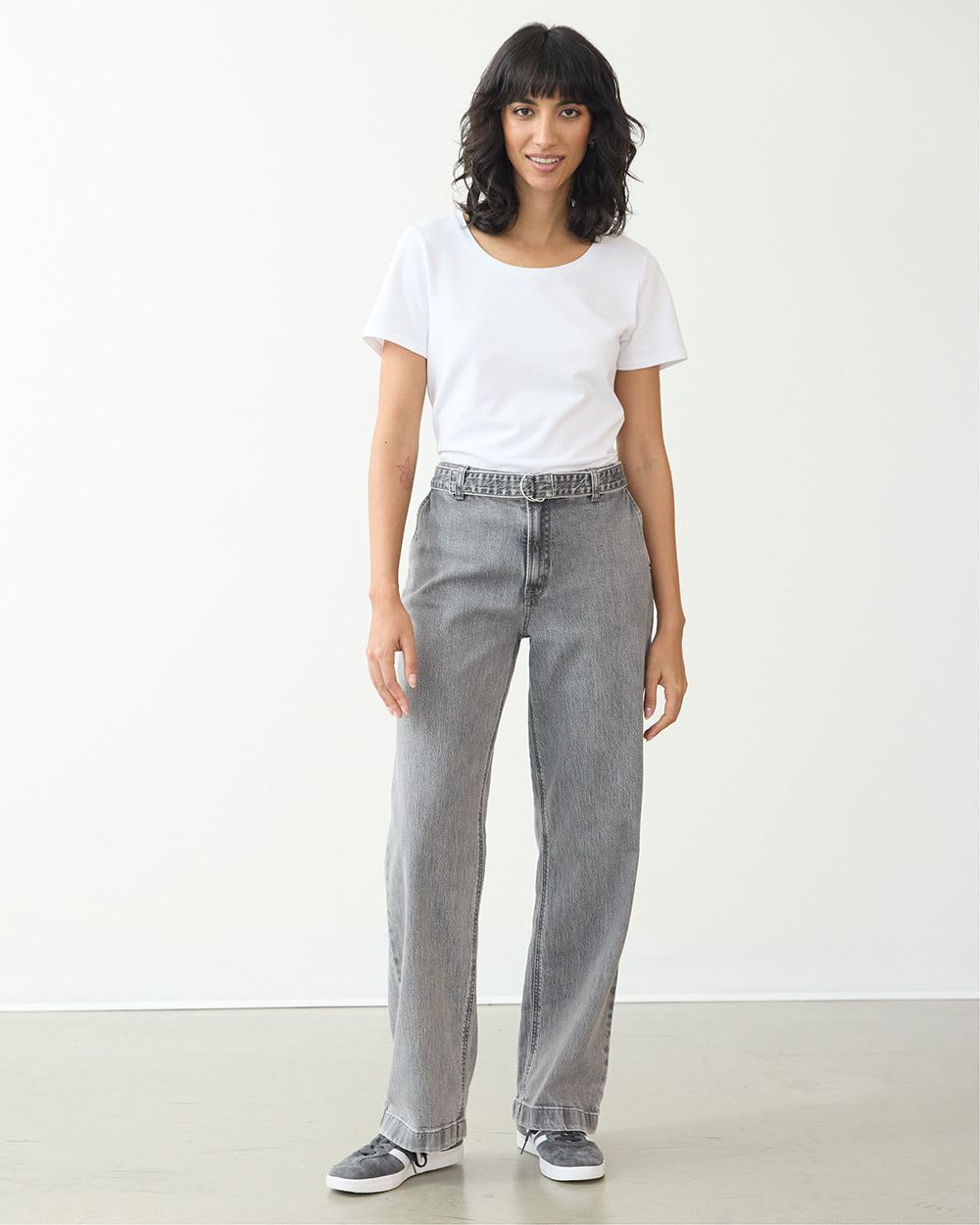 Straight-Leg Mid-Rise Belted Jean