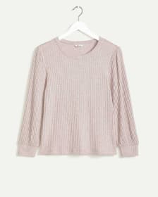 Knit ¾ Sleeve Scoop Neck Pullover