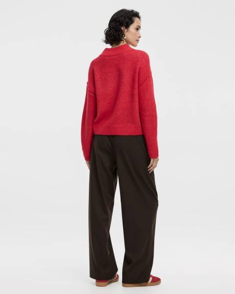 Pull &agrave; manches longues et col V