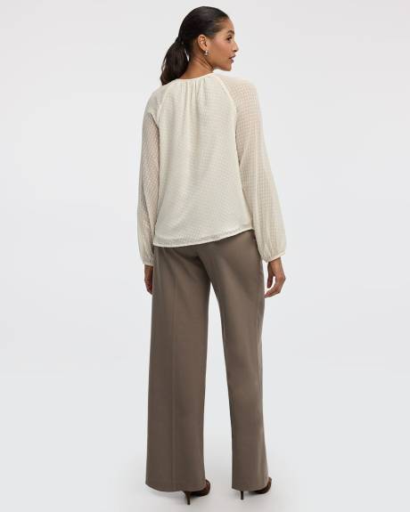 Blouse à manches longues et col fendu